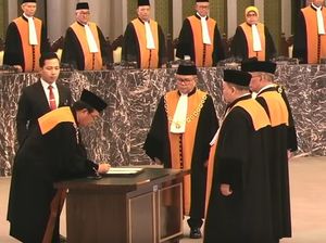 Hakim Agung Suharto Dilantik Jadi Ketua Muda MA Bidang Pidana Hakim Agung Suharto Dilantik Jadi Ketua Muda MA Bidang Pidana
