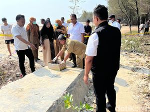 Mayat Bayi Perempuan Mengambang Ditemukan Nelayan di Pantai Jenu Tuban