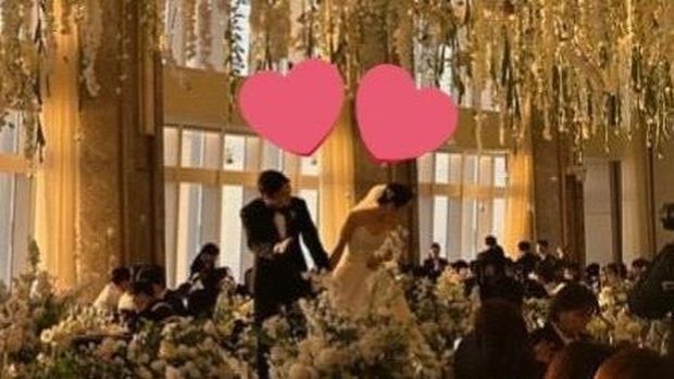 Pernikahan Chen EXO dan Istri
