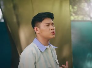 Lirik Lagu Rony Parulian Berjudul Mengapa yang Trending