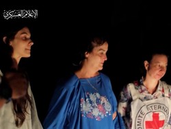 Detik-detik Hamas Bebaskan 2 Sandera WN AS ke Palang Merah