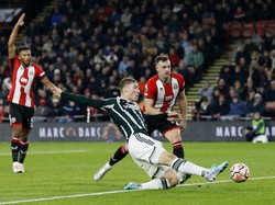 Pemain-pemain MU Dituding Abaikan Hojlund