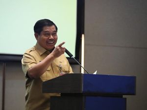 Sekjen Kemendagri Soroti PNS Muda Minta Jabatan Struktural Sekjen Kemendagri Soroti PNS Muda Minta Jabatan Struktural