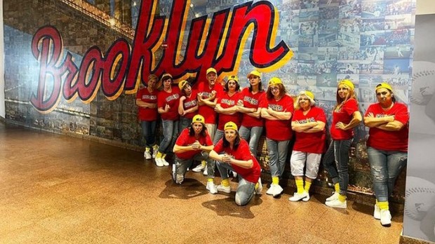 The Pacemakers/Foto: Instagram.com/pacemakersdanceteam The Pacemakers, Grup Tari Asal New York yang Anggotanya Berusia Lebih dari 60 Tahun