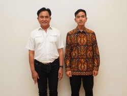 Yusril Tegaskan Siap Jadi Pendekar Hukum Gibran-Prabowo