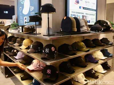 Cari Topi Keren? Yuk Mampir