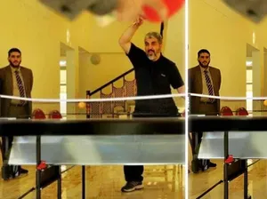 Viral Foto Pemimpin Hamas Hidup dalam Kemewahan Diduga Editan AI