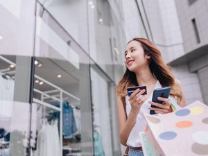 Brand Fashion Lokal Kian Populer di Kalangan Gen Z, Masih Hadapi Tantangan Ini Brand Fashion Lokal Kian Populer di Kalangan Gen Z, Masih Hadapi Tantangan Ini
