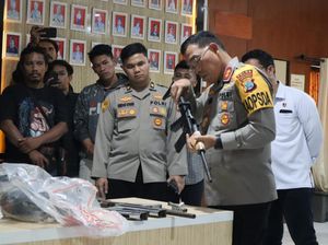 Tim Avatar Polisi Gerebek Rumah Produksi Senpi AK-47 Rakitan di Manokwari Tim Avatar Polisi Gerebek Rumah Produksi Senpi AK-47 Rakitan di Manokwari