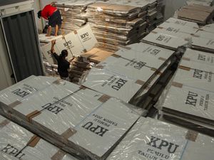 Gedung Kemnaker-Wisma Atlet Diajukan Jadi Gudang Logistik Pemilu 2024 Gedung Kemnaker-Wisma Atlet Diajukan Jadi Gudang Logistik Pemilu 2024