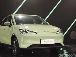 Harganya Rp 379 Juta, Seberapa Laris Mobil Listrik Neta V di Indonesia?