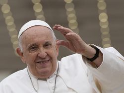 Kondisi Paus Fransiskus Terkini, Tes Terbaru Ungkap Masalah Ginjal