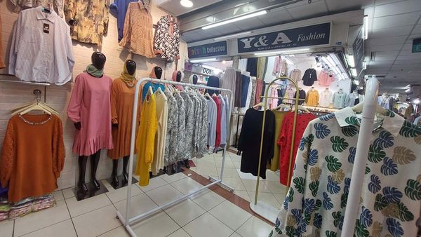 Pedagang Tanah Abang Gelisah Dolar AS Ngamuk