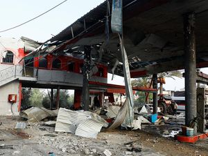 Potret SPBU di Gaza Hancur Diserang Israel