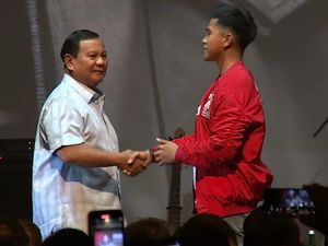 Resmi! PSI Beri Dukungan ke Prabowo-Gibran di Pilpres 2024 Resmi! PSI Beri Dukungan ke Prabowo-Gibran di Pilpres 2024