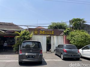 Kisah Toko Roti Murni Jogja, Eksis Sejak 1952-Pernah Hits hingga ke Jatim Kisah Toko Roti Murni Jogja, Eksis Sejak 1952-Pernah Hits hingga ke Jatim