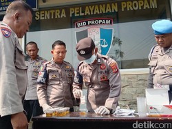 Jelang Pengamanan Pemilu 2024, Polisi di Indramayu Jalani Tes Urine