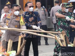 Narkoba Sitaan Jaringan Fredy Pratama Dimusnahkan!