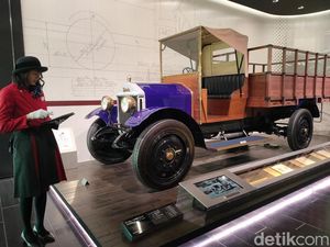 Truk Tertua Rakitan Isuzu Masih Bisa Ngacir Lho! Truk Tertua Rakitan Isuzu Masih Bisa Ngacir Lho!