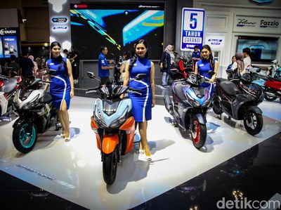 Mejeng di IMOS 2023, Yamaha Aerox Tampil Lebih Fresh!