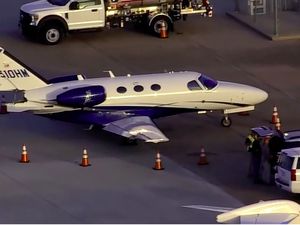 Terbang Tanpa Izin, Pesawat Jet Tabrak Cessna Sampai Ambrol Terbang Tanpa Izin, Pesawat Jet Tabrak Cessna Sampai Ambrol