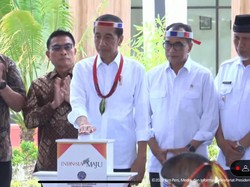Jokowi Resmikan Bandara Mentawai: Pesawat ATR Sudah Bisa Mendarat