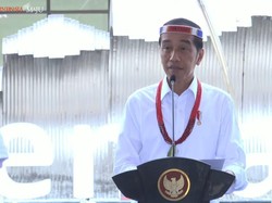 Baliho Ganjar-Mahfud Dicopot, Jokowi: Mestinya Pemda Izin ke Pengurus Partai