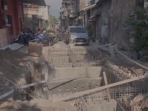 Gibran Maju Cawapres, BEM UNS Tanyakan Nasib Sanitasi Kampung Gilingan