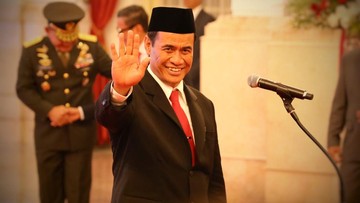 Mubes KKSS Makassar Memanas: Amran Hadapi Tantangan Caketum! Mubes KKSS Makassar Memanas: Amran Hadapi Tantangan Caketum!