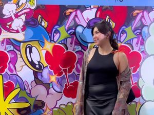 Shaloom Razade Nggak Melulu Pakai Barang Bermerk