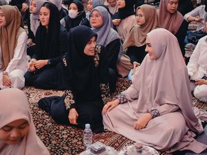Siti Atikoh Ganjar Bagikan Tips Pola Asuh & Bentuk Karakteristik Anak Siti Atikoh Ganjar Bagikan Tips Pola Asuh & Bentuk Karakteristik Anak