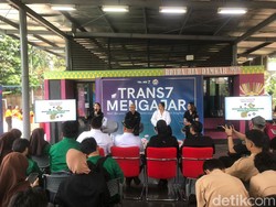 Trans7 Mengajar Hadir di Jakbar, Ajarkan Milenial Cuan dari Konten Digital