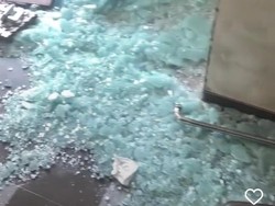 Viral Kaca Kamar Hotel di Bali Pecah-Penuh Sampah Seusai Tamu Menginap