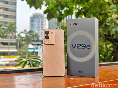 Unboxing Vivo V29e: HP Berpenampilan Mewah Harga Terjangkau