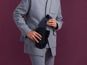 Yogie Pratama Kolaborasi Bareng Digimap, Bikin Tas Buat iPhone 15 dan 15 Pro