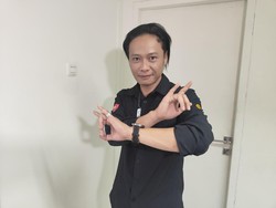 Alam Nggak Masalah Dikenal Lewat Embah Dukun Doang