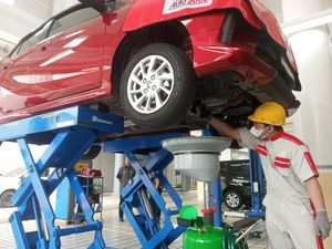Kapan Idealnya Mobil Diservis Sebelum Dipakai Mudik?