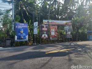 Satpol PP Jembrana Ultimatum Parpol Turunkan Baliho Liar Satpol PP Jembrana Ultimatum Parpol Turunkan Baliho Liar