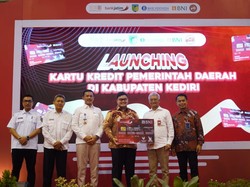 Pemkab Kediri dan Bank Jatim Luncurkan Kartu Kredit Pemerintah Daerah