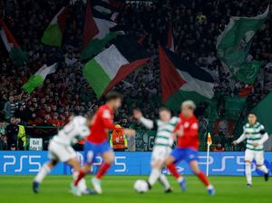 Celtic Didenda Rp 297 Juta karena Bendera Palestina Celtic Didenda Rp 297 Juta karena Bendera Palestina