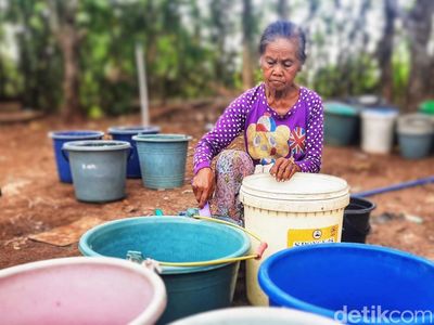 Krisis Air Bersih Melanda Desa Purnama Bondowoso
