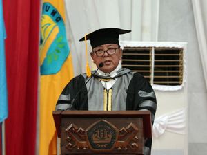 Gubernur Arinal Djunaidi Dianugerahi Gelar Doktor Honoris Causa oleh Unila Gubernur Arinal Djunaidi Dianugerahi Gelar Doktor Honoris Causa oleh Unila