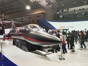 Mobil Konsep Terlalu Mainstream, Honda Bawa Pesawat Jet di Japan Mobility Show! Mobil Konsep Terlalu Mainstream, Honda Bawa Pesawat Jet di Japan Mobility Show!