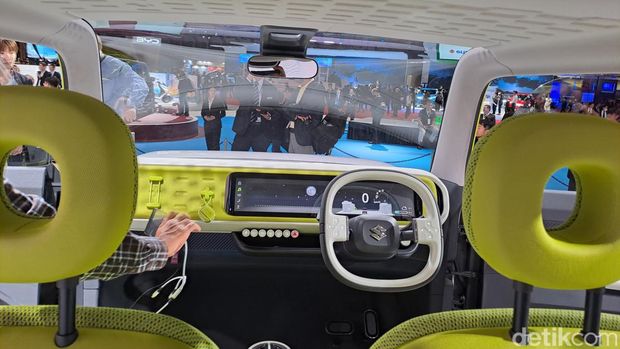 Konsep Mobil Masa Depan Suzuki eWX