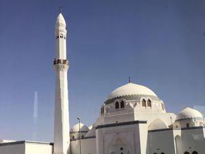 Inilah Masjid Pertama yang Gelar Pelaksanaan Salat Jumat Inilah Masjid Pertama yang Gelar Pelaksanaan Salat Jumat