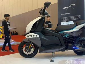 Gaet TVS, ION Mobility Pajang Motor Listrik Futuristis di IMOS 2023