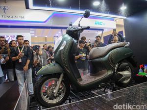 New Honda Scoopy Mejeng di IMOS 2023, Garansi Rangka 5 Tahun New Honda Scoopy Mejeng di IMOS 2023, Garansi Rangka 5 Tahun