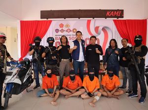 4 Residivis Curi Uang Kontraktor Rp 115 Juta Modus Pecah Kaca Mobil Ditangkap 4 Residivis Curi Uang Kontraktor Rp 115 Juta Modus Pecah Kaca Mobil Ditangkap