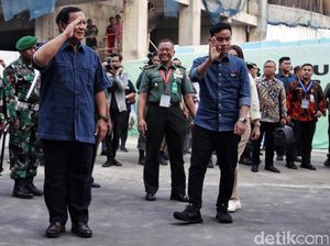 Momen Prabowo-Gibran Tiba di RSPAD untuk Tes Kesehatan