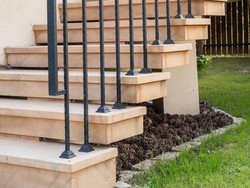 Jenis-Jenis Tangga buat Inspirasi Rumahmu